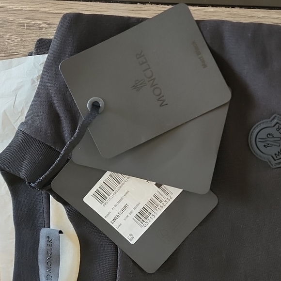 MONCLER LONG SLEEVE SWEATSHIRTS - Picture 2 of 4